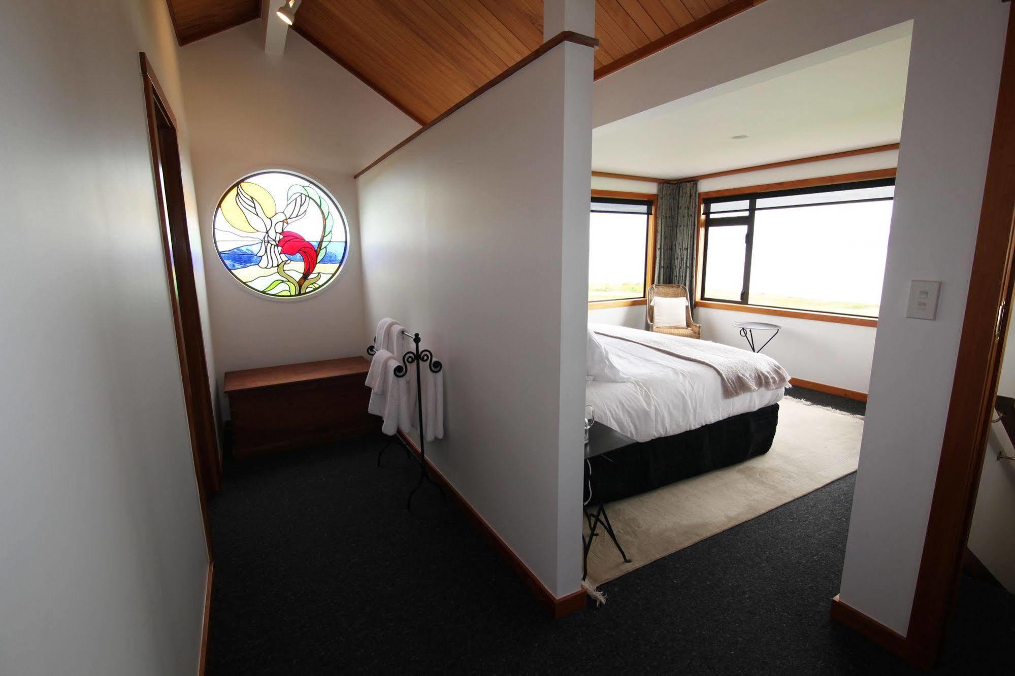 Te Puru Beach Lodge Exterior photo
