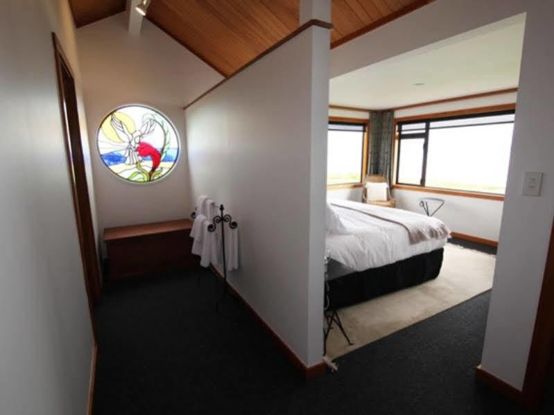Te Puru Beach Lodge Exterior photo